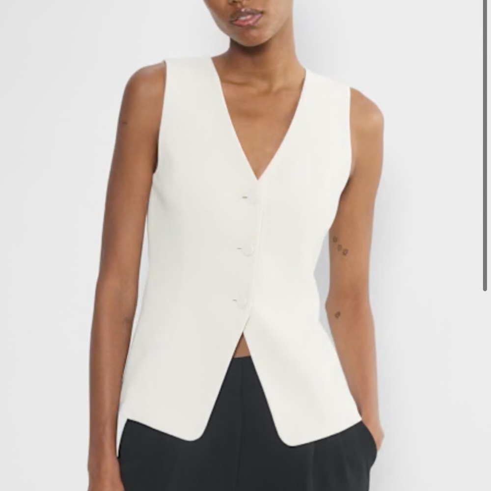 Babaton Account vest